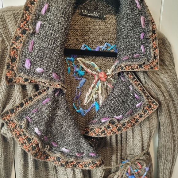 Super Cute Embroidered Cardigan Sweater - Picture 4 of 7